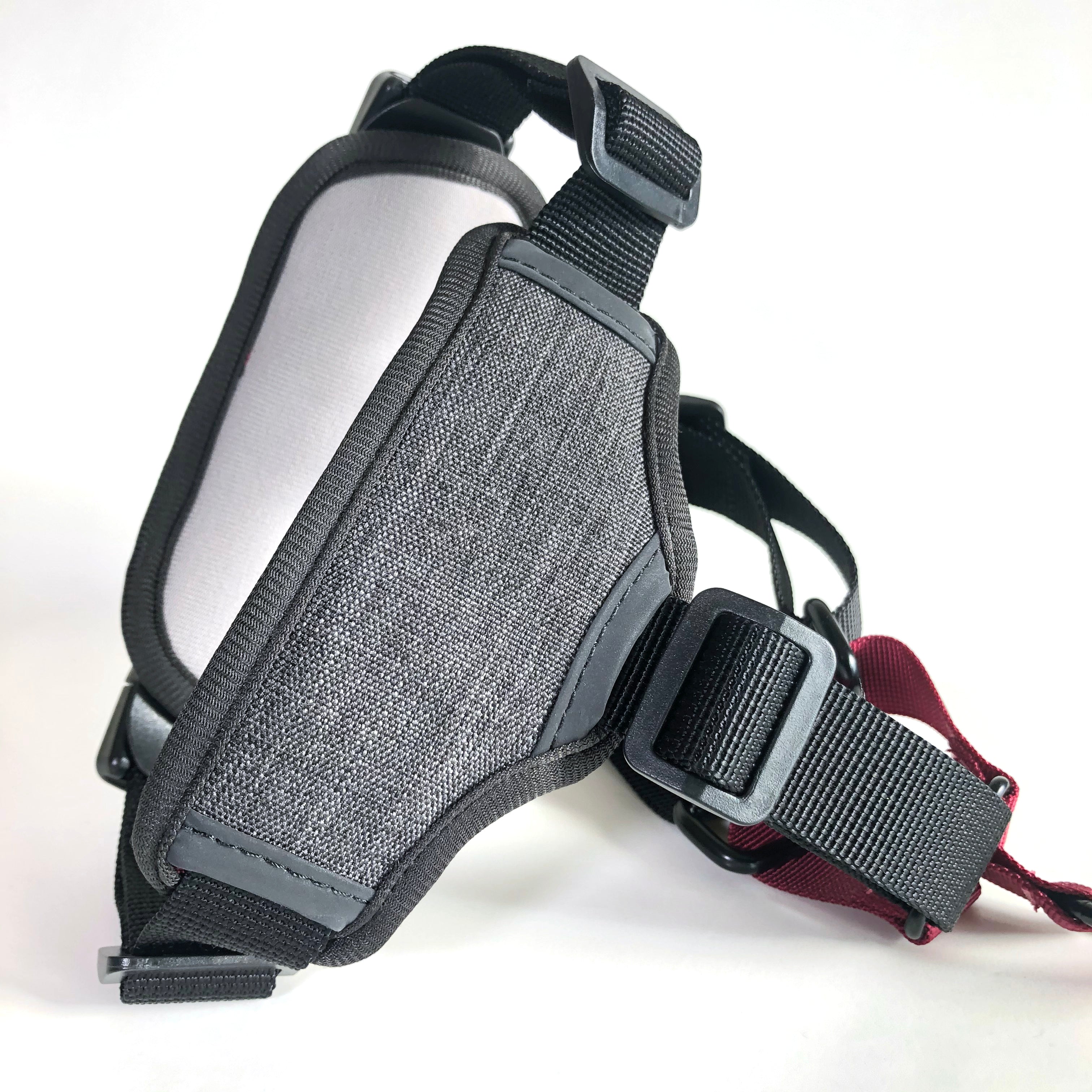 BAUMUTT IN LINE no pull dog harness, SKU: DUSK (dark grey and ruby accent)